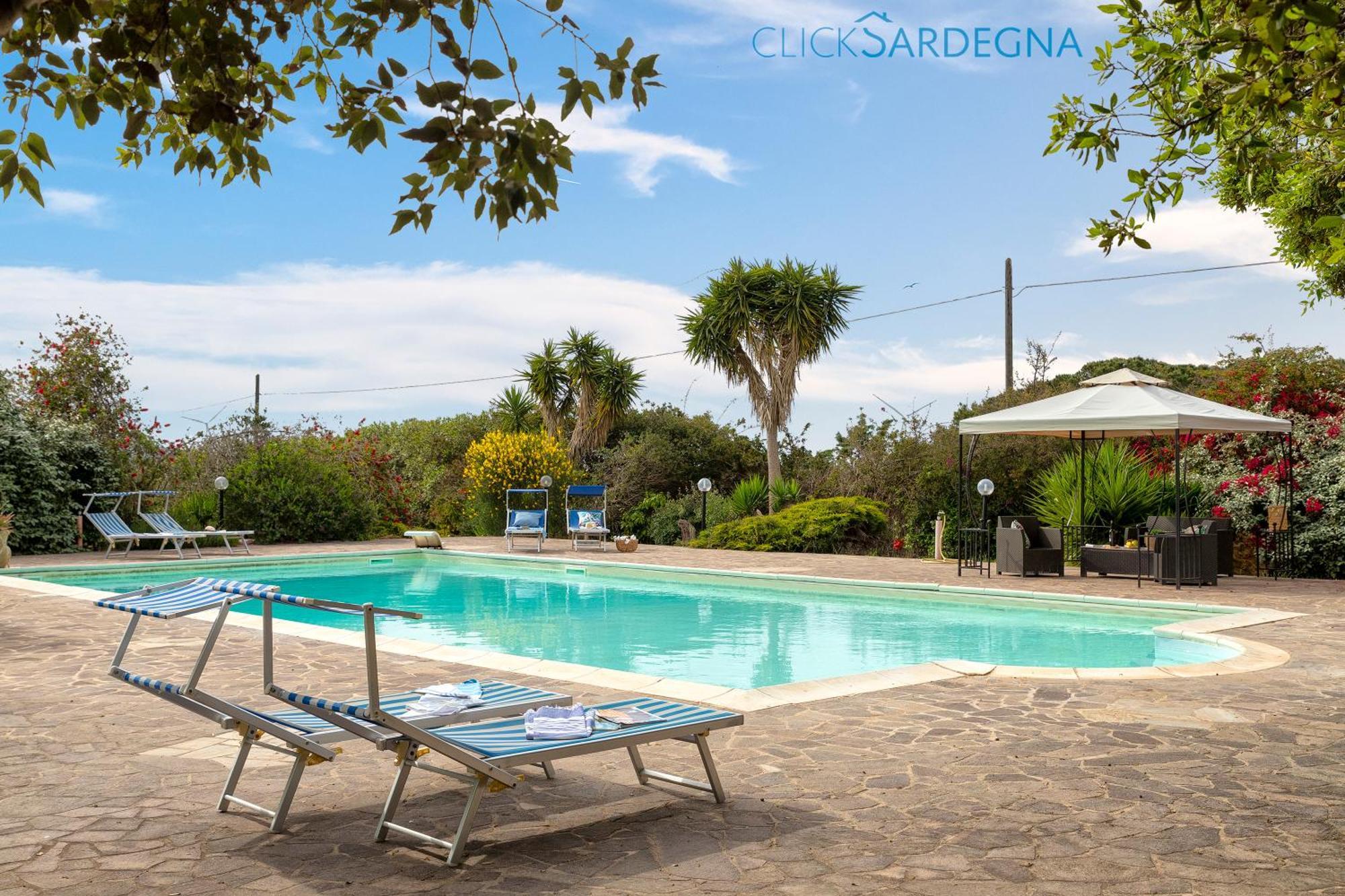 Villa Melograno With Exclusive Swimming Pool Surrounded By Greenery Campanedda Екстериор снимка