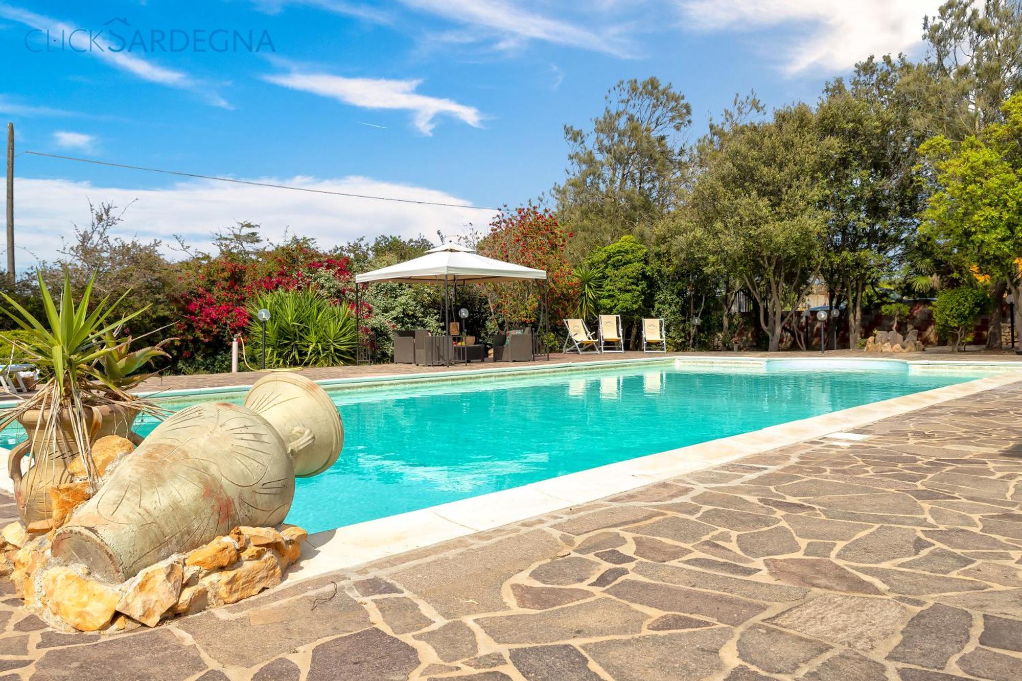 Villa Melograno With Exclusive Swimming Pool Surrounded By Greenery Campanedda Екстериор снимка
